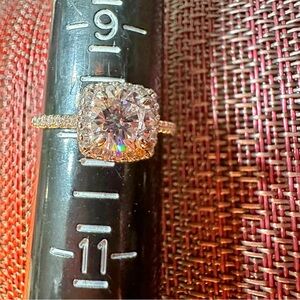 Fragrant Jewels Dazzling Silver and Gems Ring